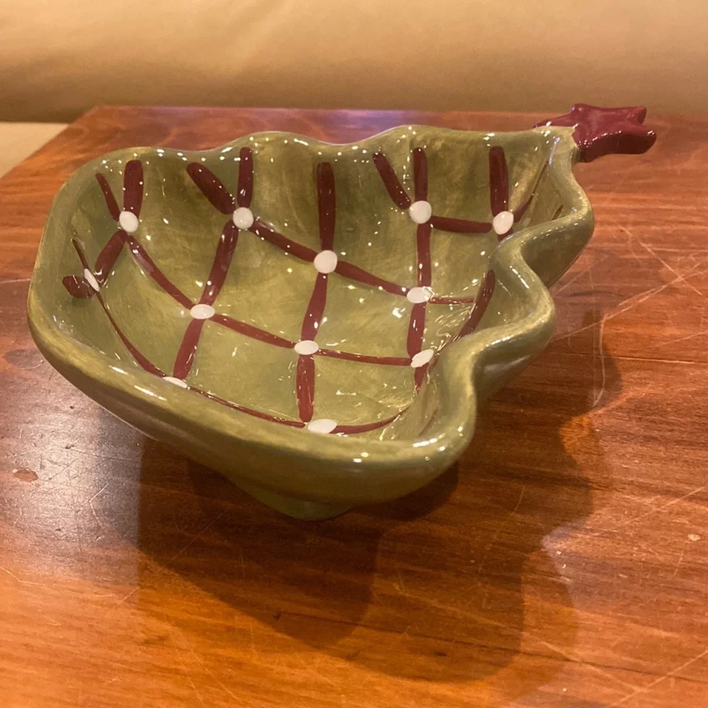 POTTERY BARN Christmas Tree Shape Holiday Bowl Dish Excellent Condition